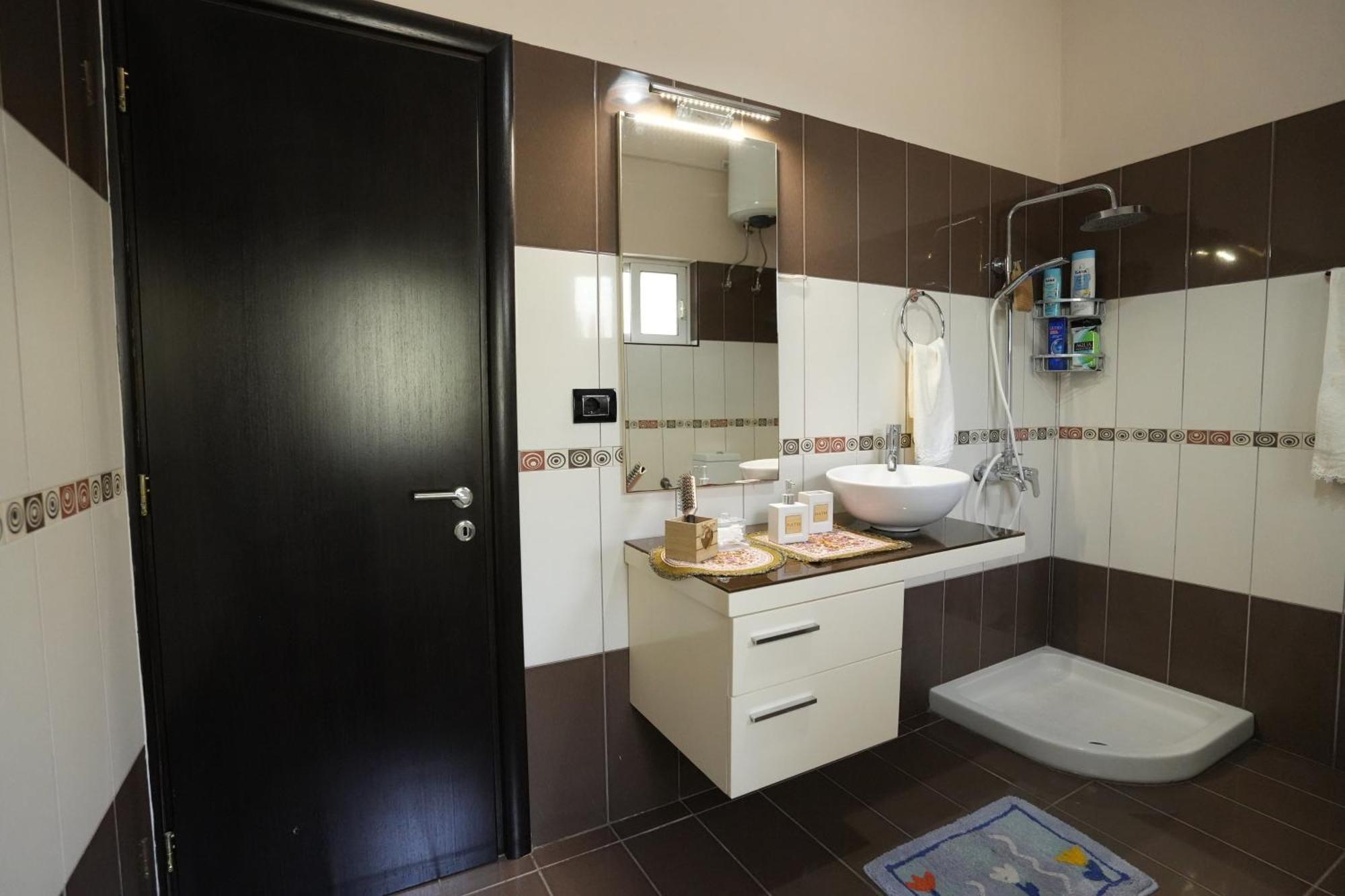 Vila Banushi Gjirokastër Exteriér fotografie