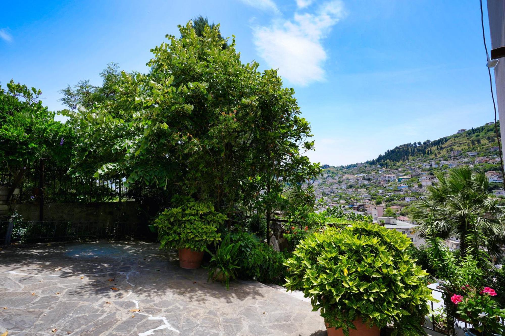 Vila Banushi Gjirokastër Exteriér fotografie