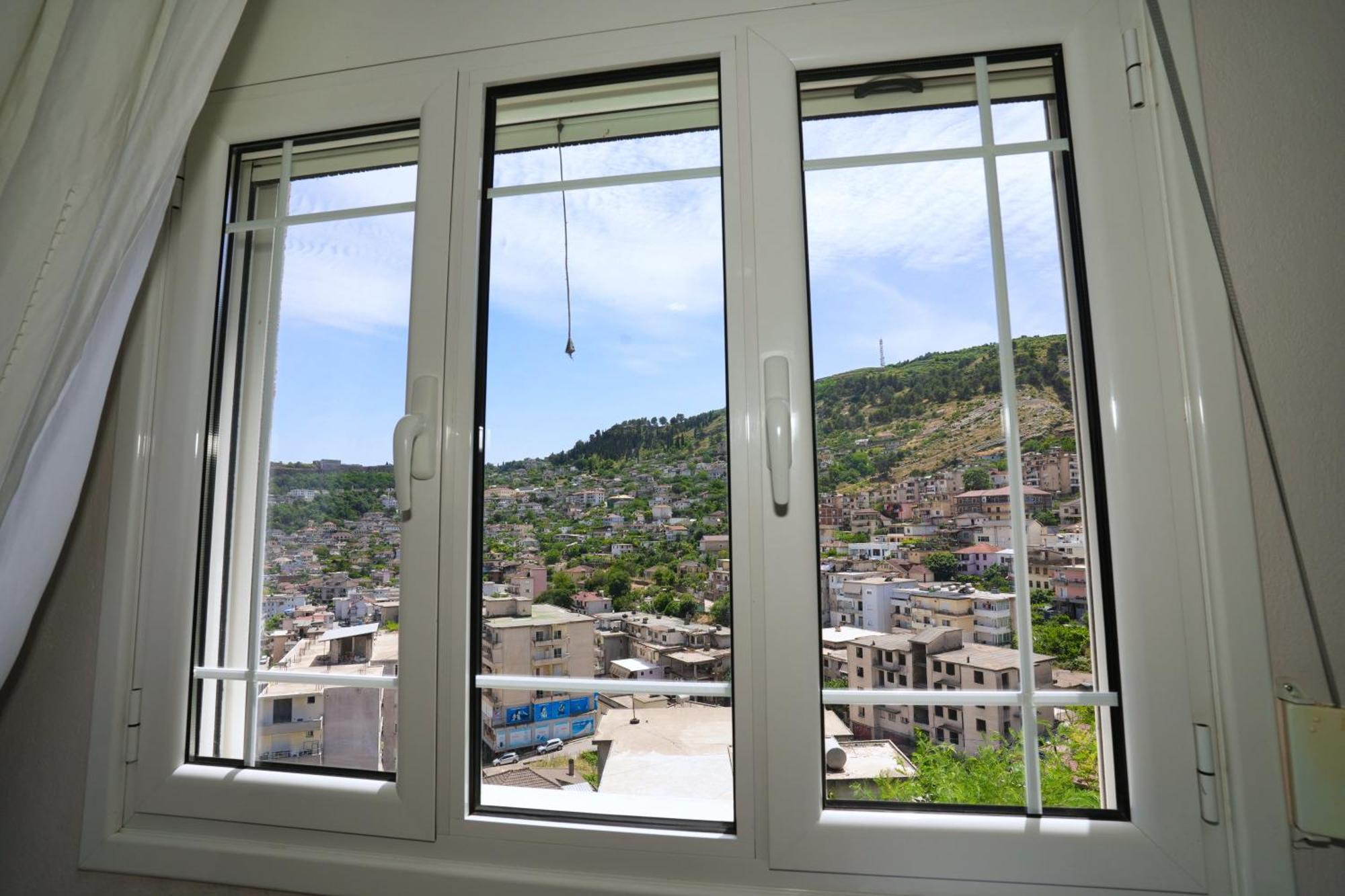 Vila Banushi Gjirokastër Exteriér fotografie
