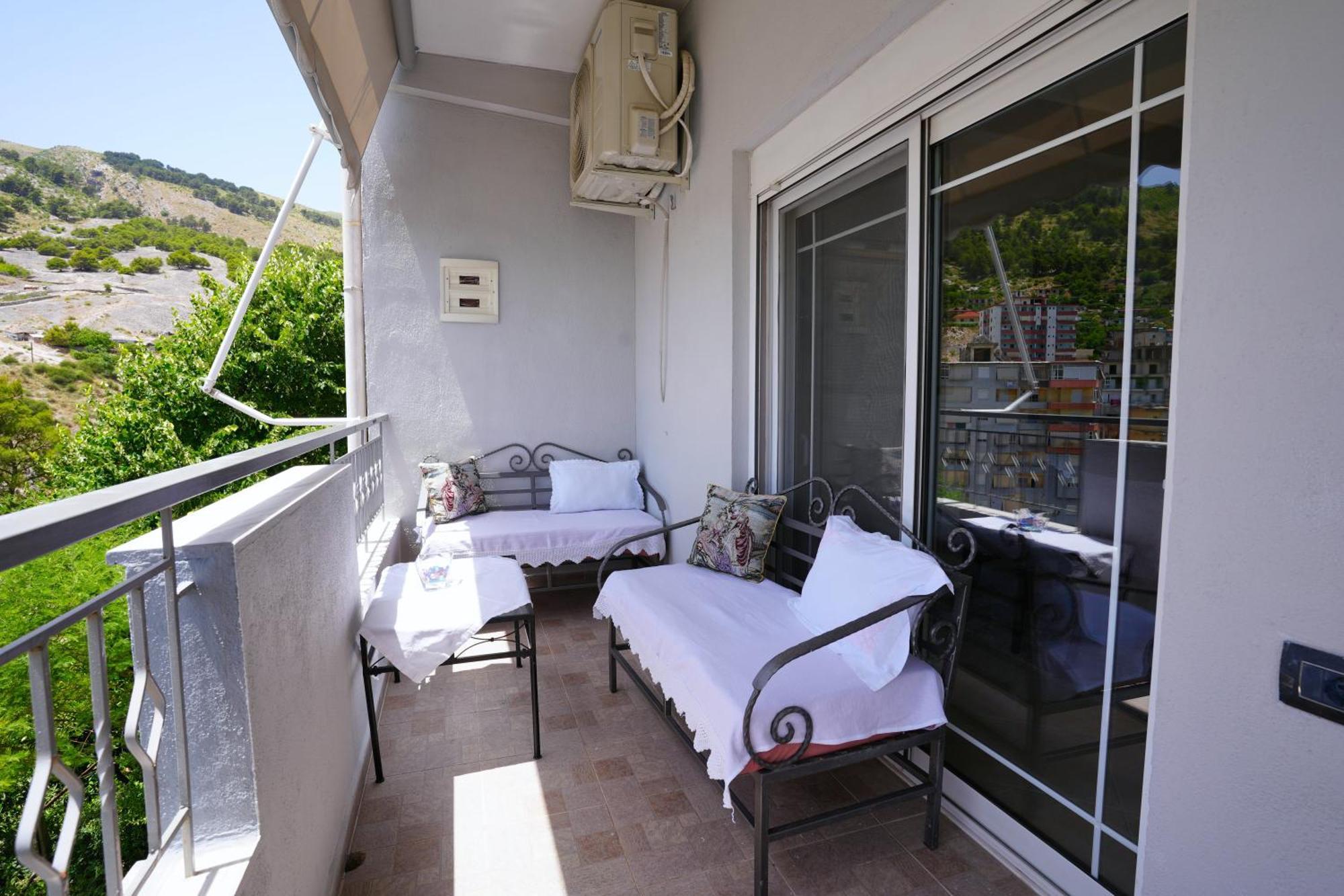 Vila Banushi Gjirokastër Exteriér fotografie