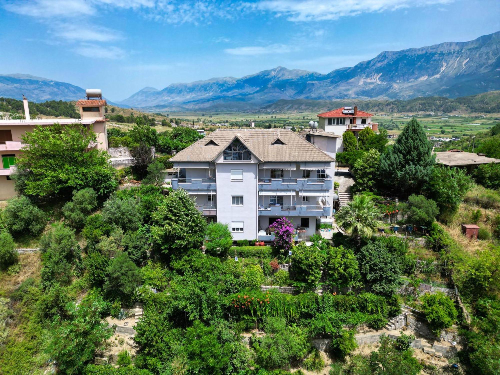 Vila Banushi Gjirokastër Exteriér fotografie
